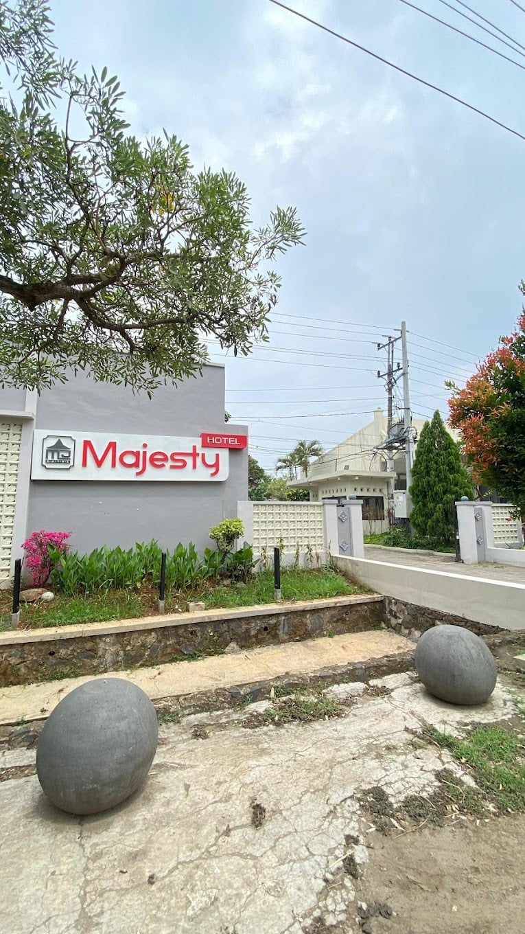 Photo of Hotel Majesty