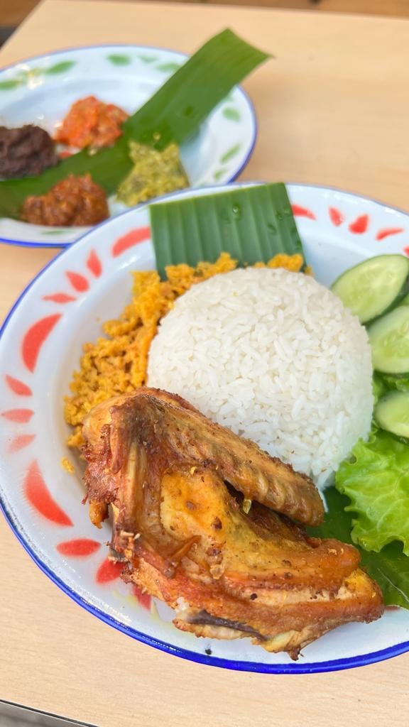 Photo of Warung Entog dan Ayam Goreng Mas Onar