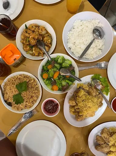 Photo of Golden Resto