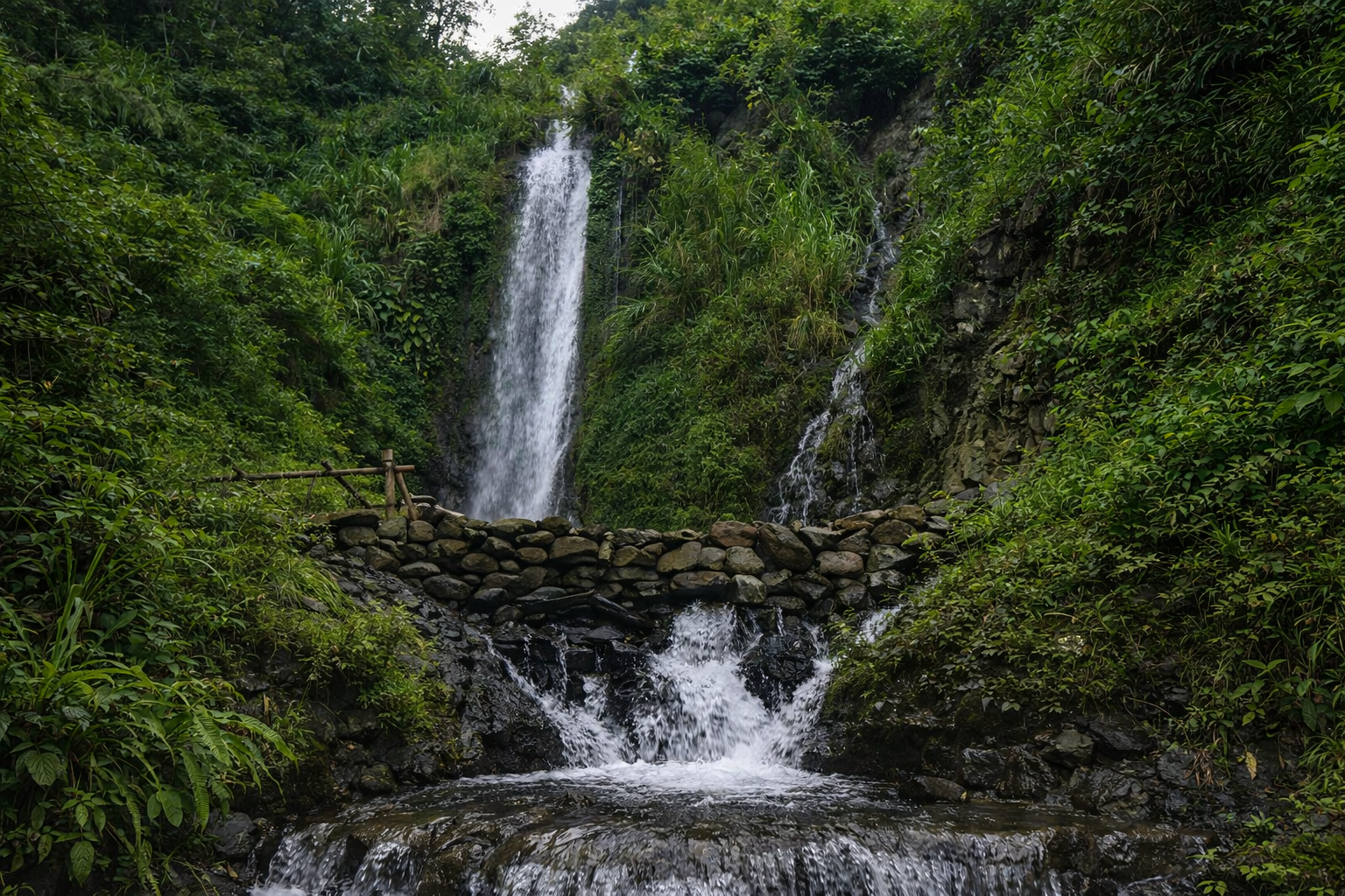 Air Terjun Gambir Kaliyetno thumbnail